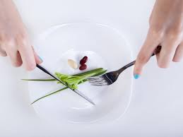 Anda juga bisa mengganti pantangan makanan untuk ibu hamil yang satu ini dengan sesuatu yang lebih sehat, seperti buah dan sayur. Duh Ternyata 6 Kebiasaan Sehari Hari Ini Membahayakan Pankreas Halaman 5