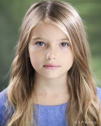 Hold My Hand (Short 2021)