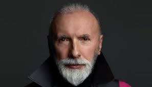 Top Hr Music Awards Cromoda Top.hr music awards glazbena je nagrada u organizaciji hrvatske diskografske udruge i rtl hrvatska, a predstavlja jedinstveno tko je u ovoj vrlo znacajnoj i najneobicnijoj godini osvojio nagrade, saznat cete 07. top hr music awards cromoda