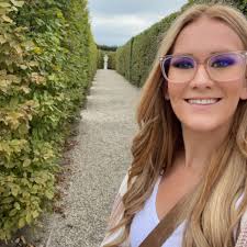 Alex Saenz and Yesenia Cuenca's Wedding Website