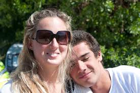 Milesker Lagunen Artean 2012