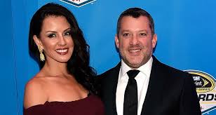 The frequencies are supplied by racing electronics not jayski.com any and all questions about updates or incorrect frequencies should be directed to racing electronics try their email address support@racingelectronics.com. Tony Stewart Engaged Smoke Engaged To Pennelope Jiminez