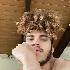 David Dade's Instagram, Twitter & Facebook