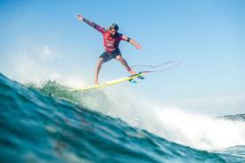 Italo ferreira is on facebook. Italo Ferreira Overcomes Medina And Wins The World Surfing Championship In Newcastle Ruetir