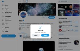 Смотреть трансляции смотрите в прямом эфире. Overview Docs Twitter Developer Platform