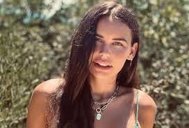 Nicole Daniele's Instagram, Twitter & Facebook