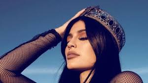 We scrolled all the way back to kylie jenner's first post and chronicled the history of her instagram instagram gives celebrities the opportunity to tell their own stories, and in the nearly five years kylie's. Kylie Jenner From Instagirl To Business Woman Vogue Paris