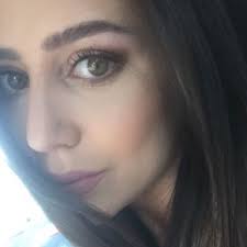 Andrea Lerma (@akyy92)