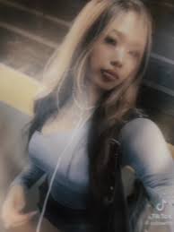 Girl You Fine As Hell I Wanna Make It Move Annie Zheng