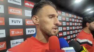 🚨 Tras 18 años de carrera, Esteban Alvarado se retira del fútbol. 😳