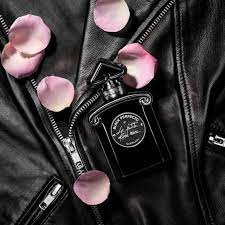 La petite robe noire black perfecto is gorgeous!!! Eau De Parfum La Petite Robe Noire Black Perfecto Guerlain Tendance Parfums