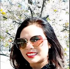 Angry aunty selling fizzy lemon soda