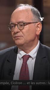 Eric Neuhoff: «Les acteurs sont prodigieux» dans «Killers of the flower  moon» Invité à critiquer le dernier film de Martin Scorcese dans «Le Club  Le Figaro Culture», Éric Neuhoff ne tarit pas