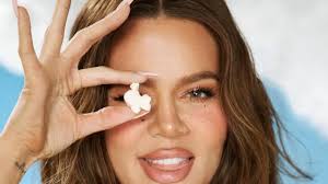 Tudo que você precisa saber sobre a nova marca de Khloé Kardashian