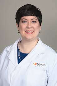 Kaitlin Cash's Instagram, Twitter & Facebook