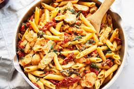 Creamy Tuscan Chicken Pasta Foodtasia