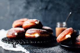 Blow Fashion's star - Actress Lisa Vasilenko shines bright