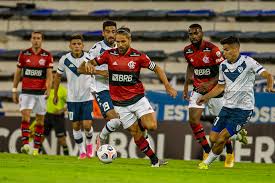 Um grupo de amigos, companheiros de aventura e fanáticos por futebol decidiram no dia 20 de março de 1935 fundar o club defensa y justicia. Mesmo Com Historico Ruim Flamengo Nao Perde Na Argentina Desde 2017