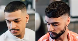 Ciononostante i look “aggressive” ed esplosivi non tardano ad arrivare, con sfumature a pelle (skin fade), hair tattoo (disegni artistici sul cuoio capelluto) ed accenti a tagli … I Tagli Da Uomo Piu Belli Per Il 2019