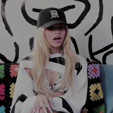 (you didn’t see ts b4..) she has helped me sm, this interview was so cute. 