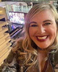 Kelly Ullman (@_thestylemixologist_) • Instagram photos and videos