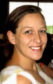 Waiting for upper denture after teeth extraction