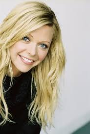 Diana Sayers's Instagram, Twitter & Facebook