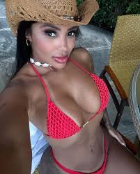 Thayane Silva - Free pics, galleries & more at Babepedia