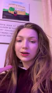 Claudia Roberts (@claudroberts)