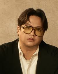 Chien Chi Feng (簡奇峰)