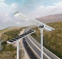 [Hot Item] IP65 High Lumen Smart Outdoor Solar Power Integrated Solar LED Street Lights with CCTV Camera
