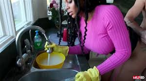 Watch deep cleaning - Halle Hayes, Big Ass, Stepmom Porn - SpankBang