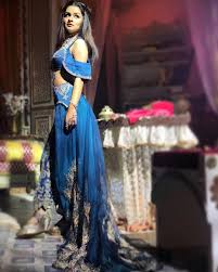 Are You Watching Aladdin Naam Toh Suna Hoga Yasmine Aladdin Aladdinnaamtohsunahoga Celebrity Fashion Looks Stylish Girl Images Stylish Girls Photos Siddharth and avneet will be making an appearance. are you watching aladdin naam toh suna
