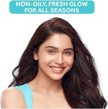 Pond's नरम, चमकती त्वचा के लिए हल्का मॉइस्चराइज़र, विटामिन सी, ई और  नियासिनमाइड के साथ, 24 घंटे हाइड्रेशन, लाइटवेट नॉन-ऑयली क्रीम, आसानी से  फैलता ...