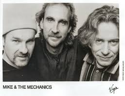 OVER MY SHOULDER, TOT UN CLÀSSIC DE MIKE AND THE MECHANICS (I DE PAUL  CARRACK)