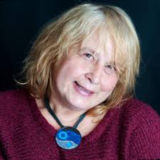 It was wonderful to come together at the Merchant Hall today to mark  International Women's Day. Of course, women deserve to be celebrated every  day! Kicking off the weekend in this historic