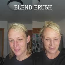 Contour and blend brushes for acne spots