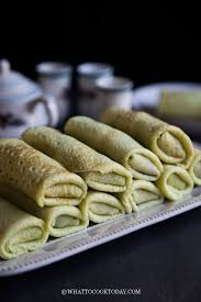 It is commonly found in brunei, indonesia, malaysia, singapore and sri lanka. Kue Dadar Gulung Kuih Ketayap Recipes Food Cambodian Food