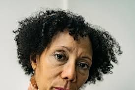 How a Great Audiobook Narrator Finds Her Voices