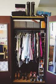 Aug 09, 2018 · whether your dorm room has an actual closet or a simple wardrobe cabinet, there are a few ways you can maximize your dorm closet space! 45 Best Tips And Tricks Dorm Room Organization Storage Low Budget Ideas College Dorm Closet Dorm Closet Organization Dorm Closet