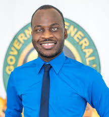 Dermot Thompson's Instagram, Twitter & Facebook