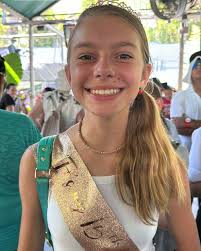 Happy birthday to our Lizzy Lou Who! I can't believe 15 is her so fast!  Lizzy is our quiet child but she's also always listening so if you try to  have a