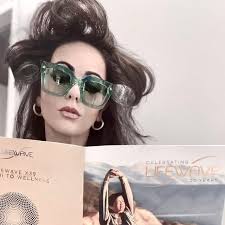 Continuem a rezar pela princesa Kate Middleton ❤️😭. Ela está careca na  cama do hospital, mas mesmo assim... ver mais  https://www.boredpanda.com/new-photos-reignite-princess-kate-engagement-ring-mystery/?utm_source=threads7&utm_medium  ...