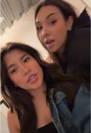 Olivia Bosworth (@oliviabos.7)