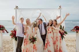 Monika And Stanislaw Wedding Anniversary In Bali Bali Beach Wedding Venue In 2020 Wedding Venues Beach Wedding Venues Wedding