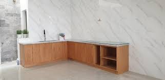 Tường nhà nên sơn hay ốp gạch - Ưu nhược điểm của từng giải pháp
