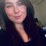 Erin Declue's Instagram, Twitter & Facebook