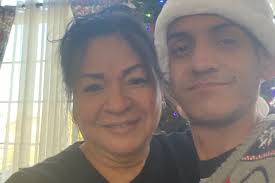 Fundraiser by Elisa De La Cadena : Help us lay Efrain to rest