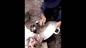 Cara menggunakan setrika wajah ini sangat mudah, bahkan anda bisa melakukannya sendiri tanpa bantuan dari orang lain. Tukang Patri Jago Banget Youtube