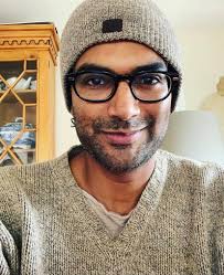 I think I'm getting this in just under the socially acceptable wire, HAPPY  NEW YEAR EVERYONE! Wishing you all an amazing 2021. Things will get  better....and I will get a hair cut